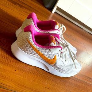 Women’s Nike running shoes